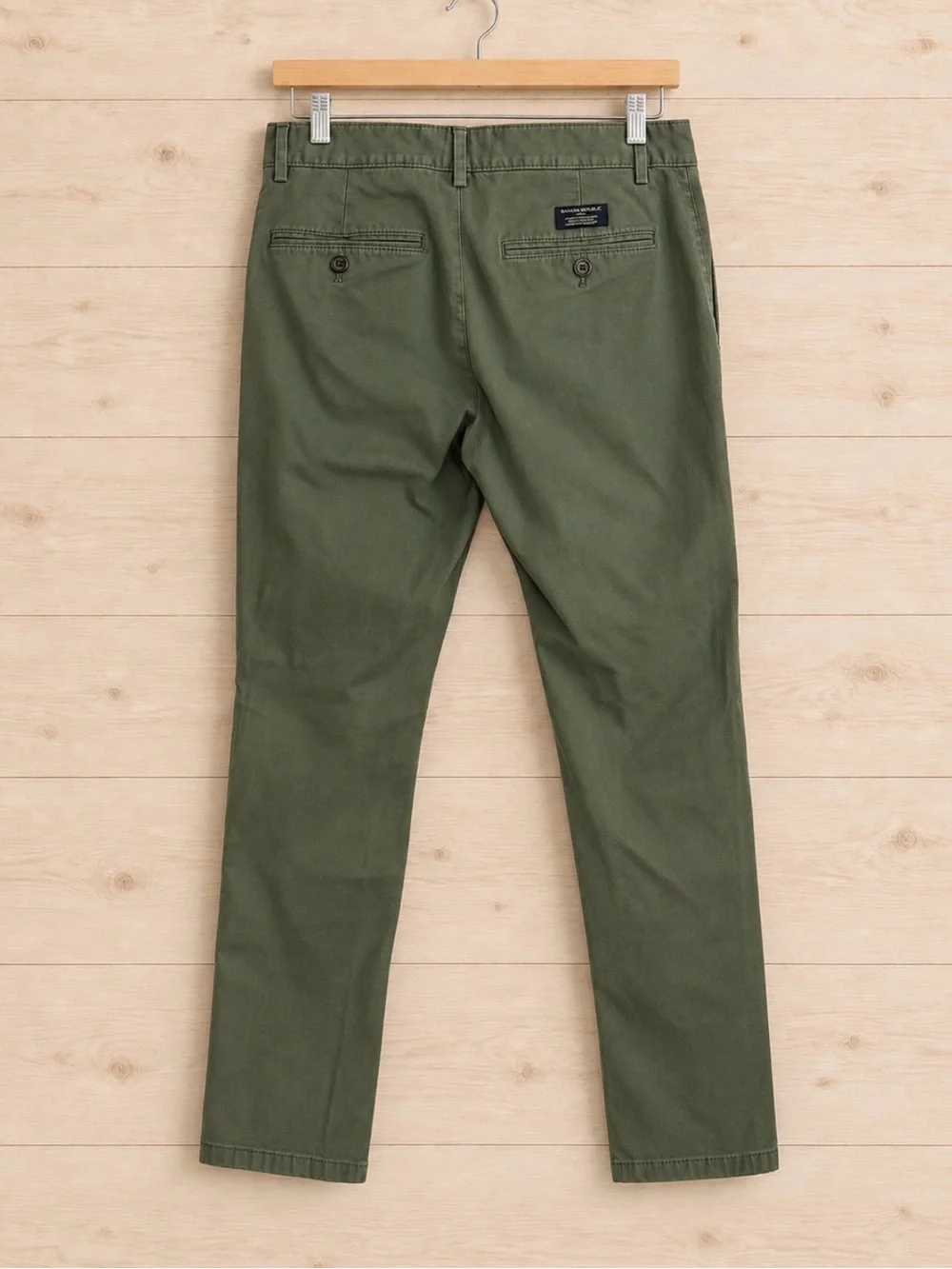 Men's Banana Republic Fulton Stretch Flat Front Chino Pants Grass Green 30x30
